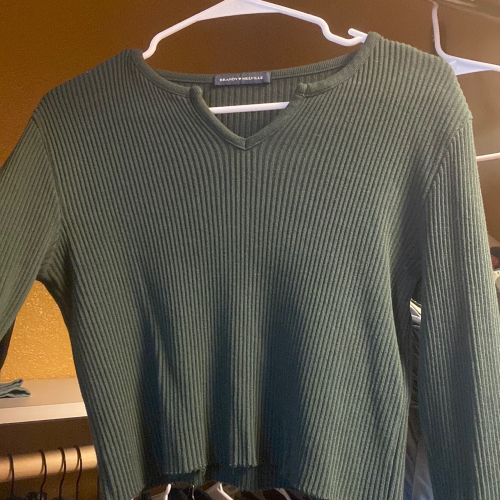 Brandy Melville Forest Green Notched Long Sleeve Sweater